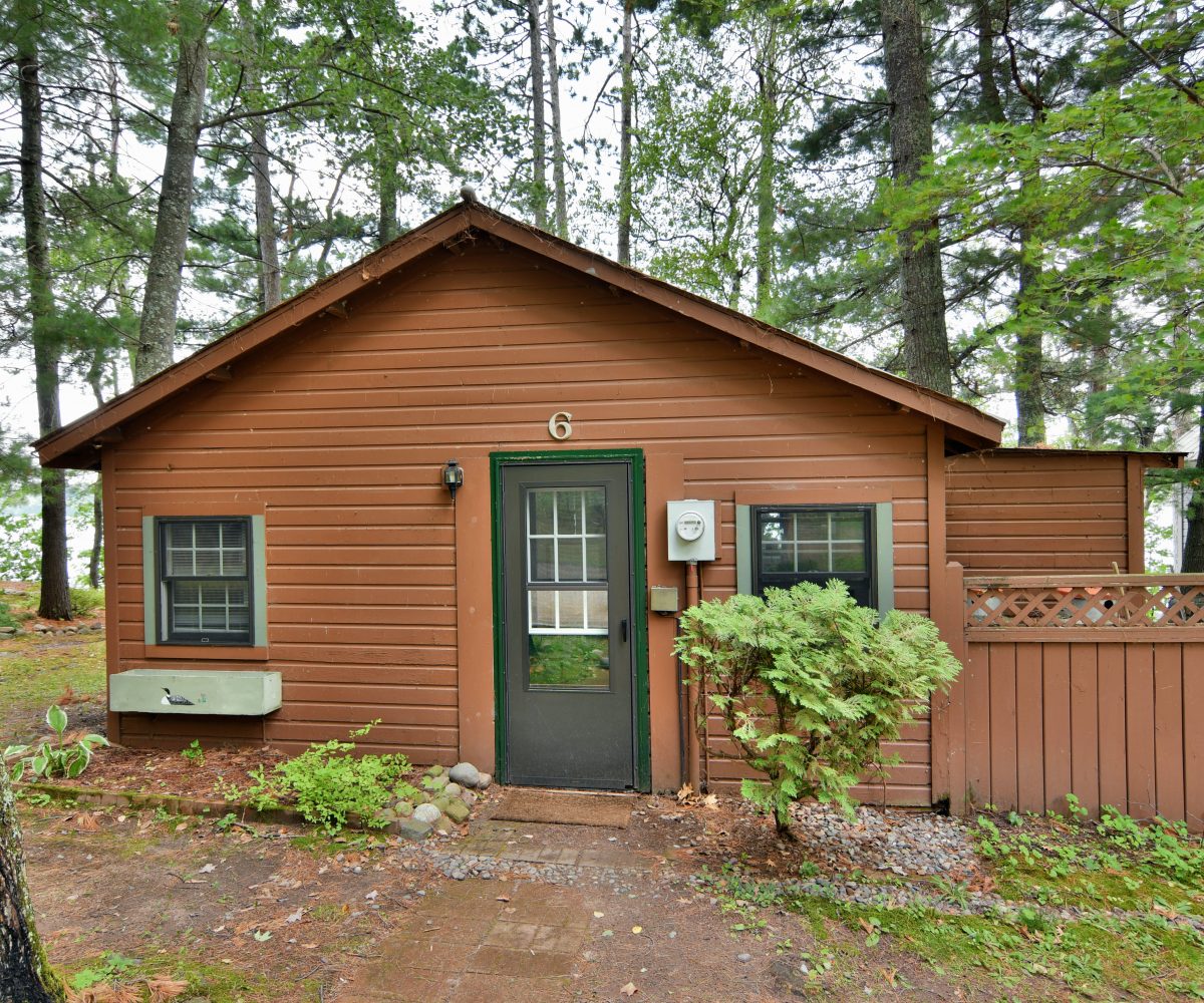 Round Lake WI Cabin for Sale